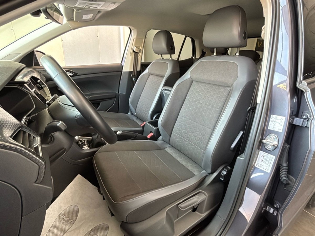 Volkswagen T-Cross 1.0 TSI 110 CV DSG Advanced (11)