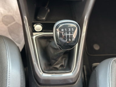 Volkswagen T-Cross 1.0 TSI 110 CV DSG Advanced (19)