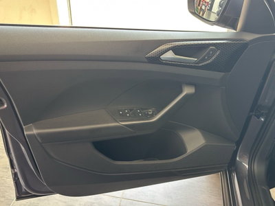Volkswagen T-Cross 1.0 TSI 110 CV DSG Advanced (20)
