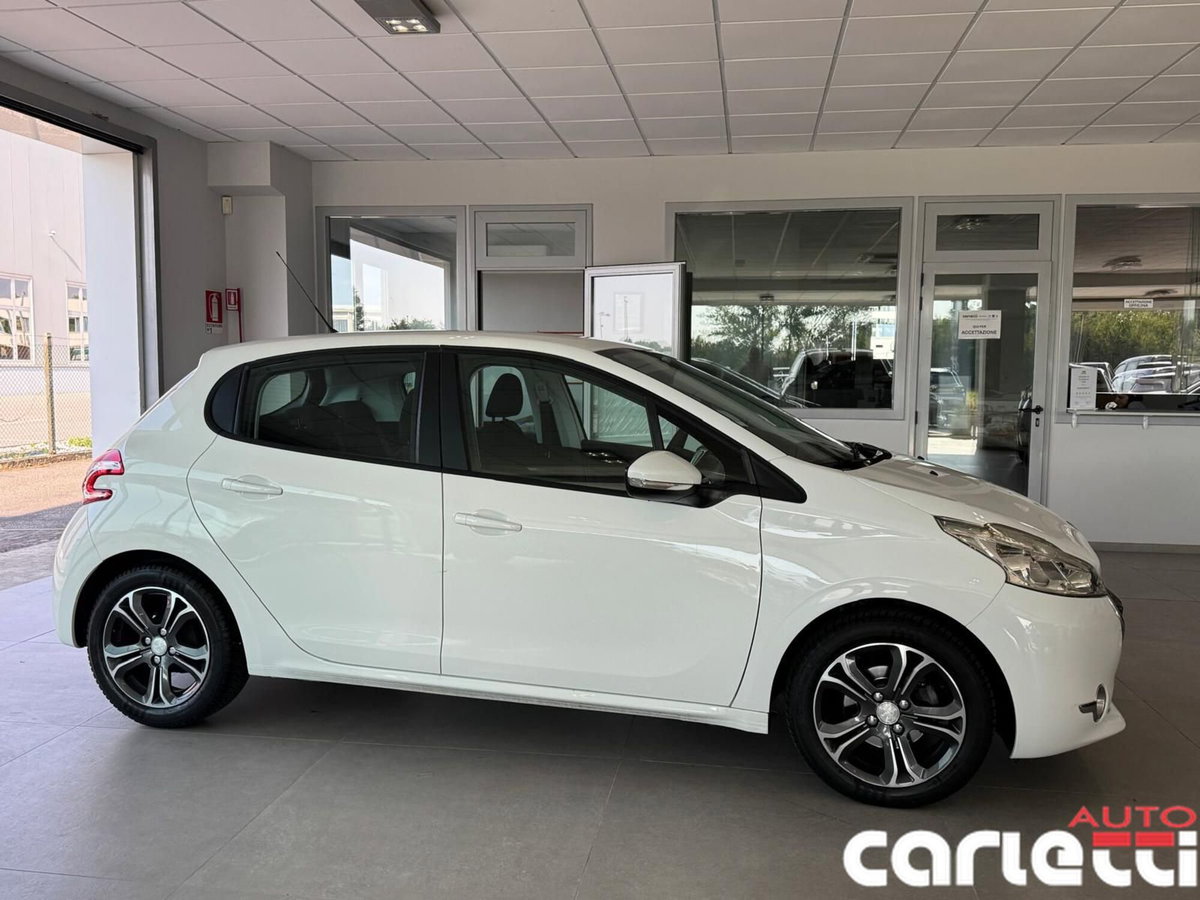 Peugeot 208 HDi 68 CV 5 porte Active (3)