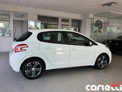 Peugeot 208 HDi 68 CV 5 porte Active (4)