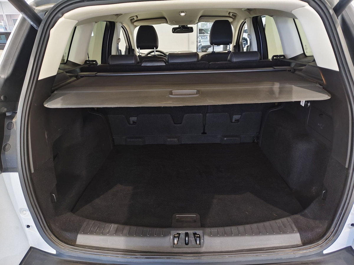 Ford Kuga 2.0 TDCI 150 CV S&S 4WD Business (10)