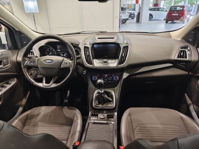 Ford Kuga 2.0 TDCI 150 CV S&S 4WD Business (4)