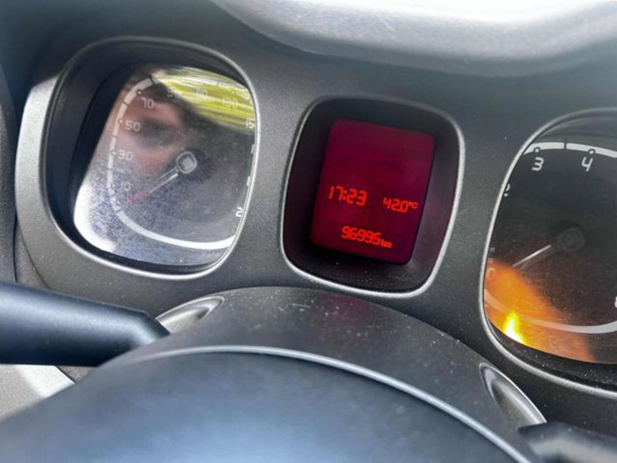 Fiat Panda 1.0 FireFly S&S Hybrid City Cross (7)
