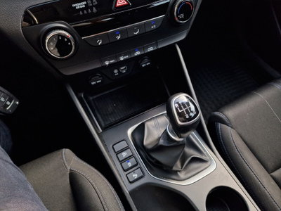 Hyundai Tucson 1.7 CRDi Comfort (10)