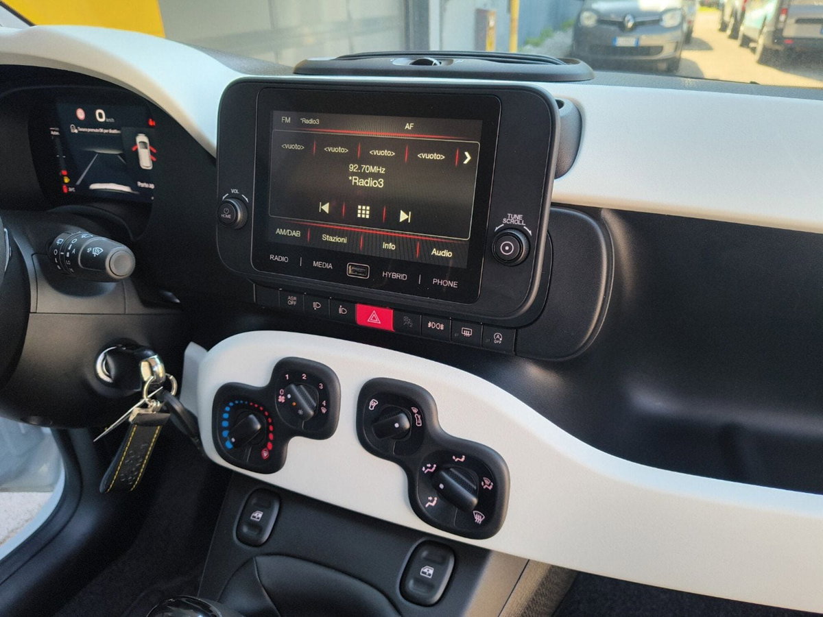 Fiat Panda Cross Cross 1.0 FireFly S&S Hybrid (14)