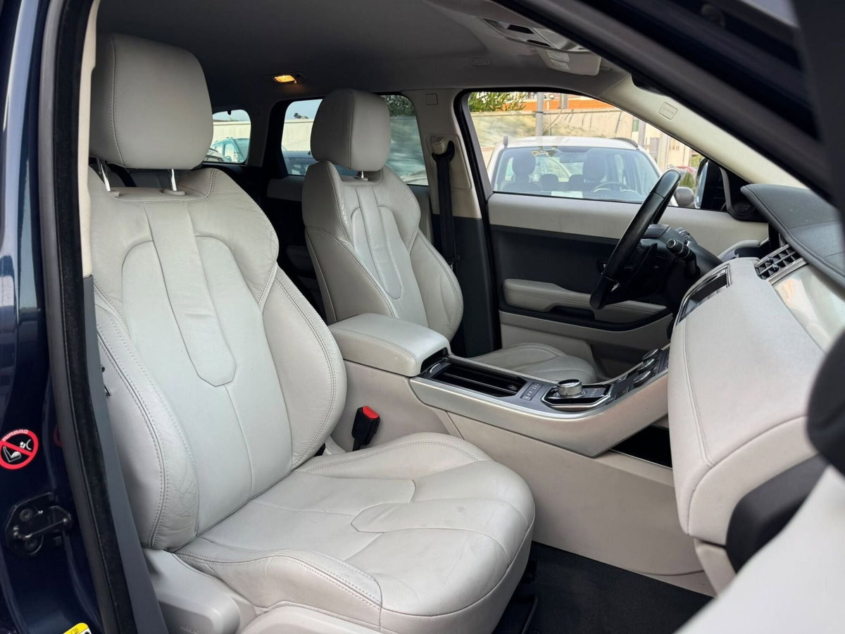 Land Rover Range Rover Evoque 2.2 TD4 5p. Pure (10)