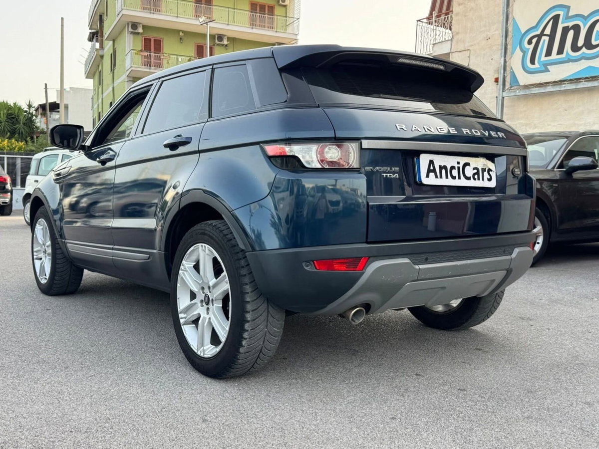 Land Rover Range Rover Evoque 2.2 TD4 5p. Pure (14)