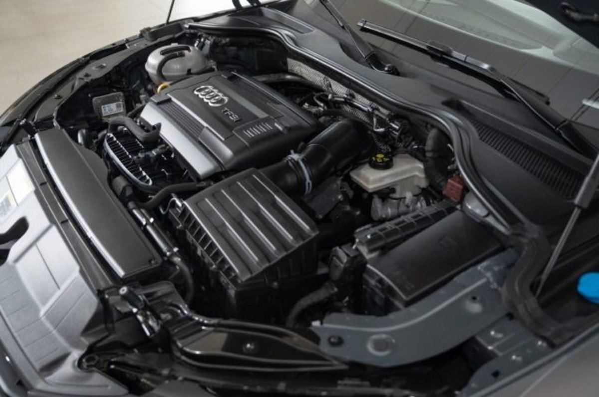 Audi TT Cabrio 1.8 TFSI S line (4)