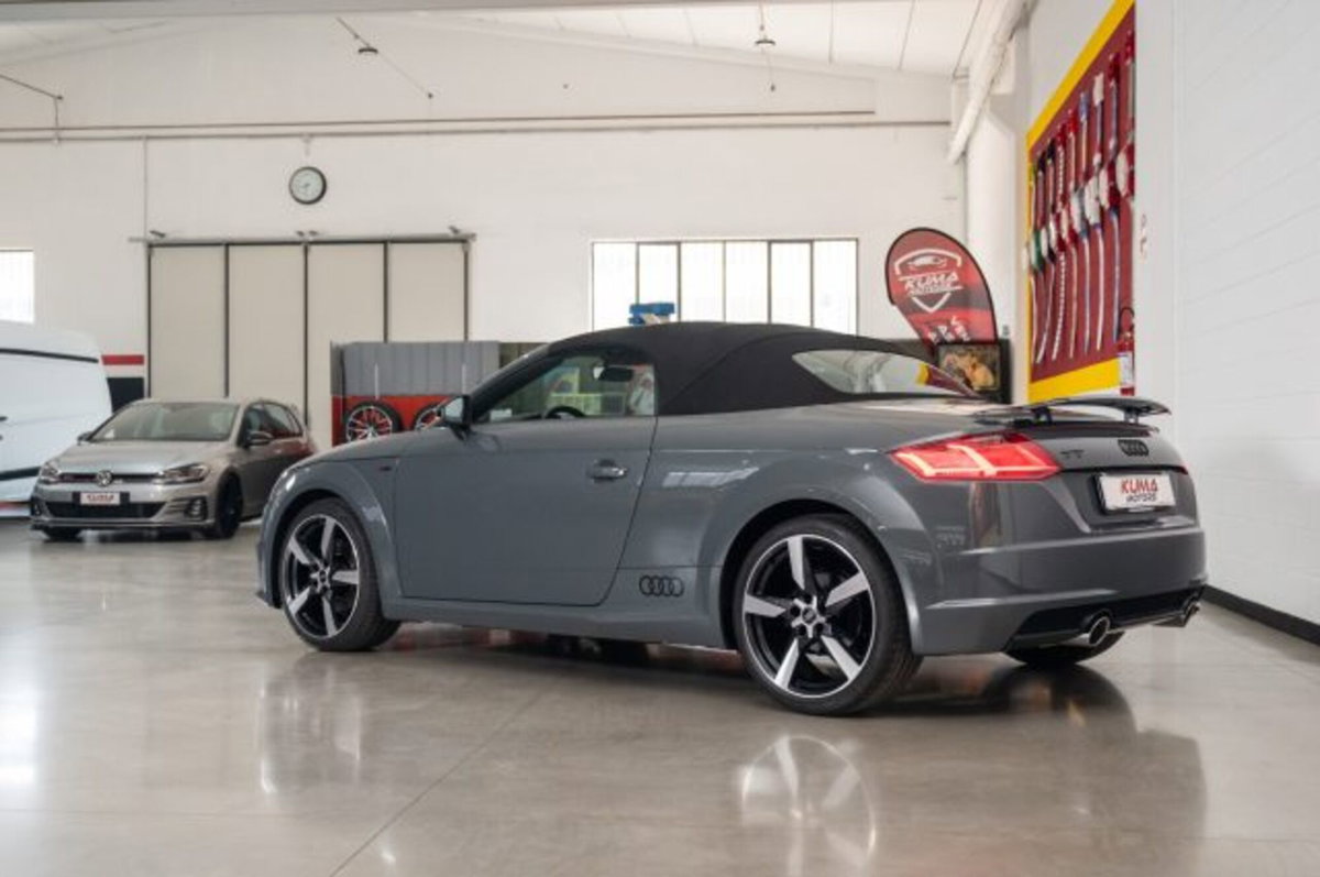 Audi TT Cabrio 1.8 TFSI S line (5)