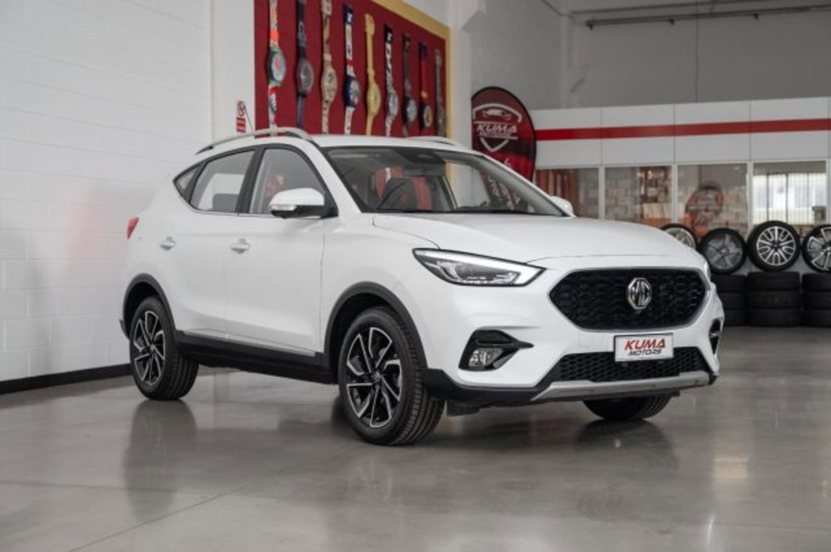 Mg ZS ZS 1.5 Luxury (8)
