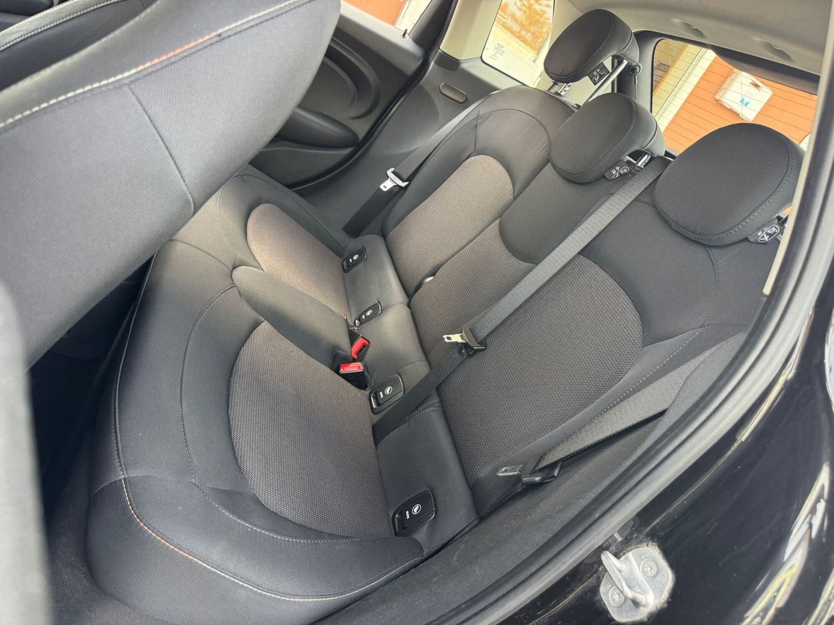 MINI Mini 1.5 One 75 CV 5 porte (11)