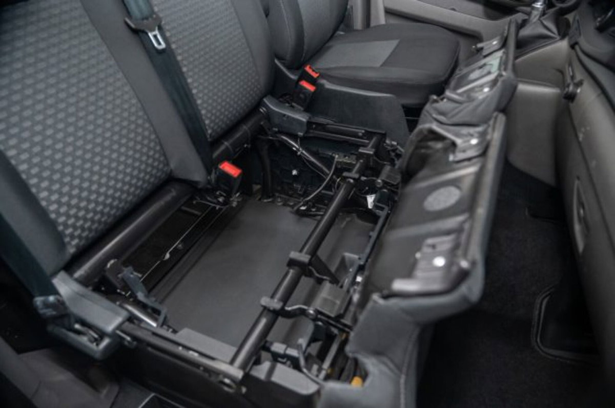 Ford Transit Custom Furgone 300 2.0 EcoBlue 130 PL-DC Furgone Trend (17)