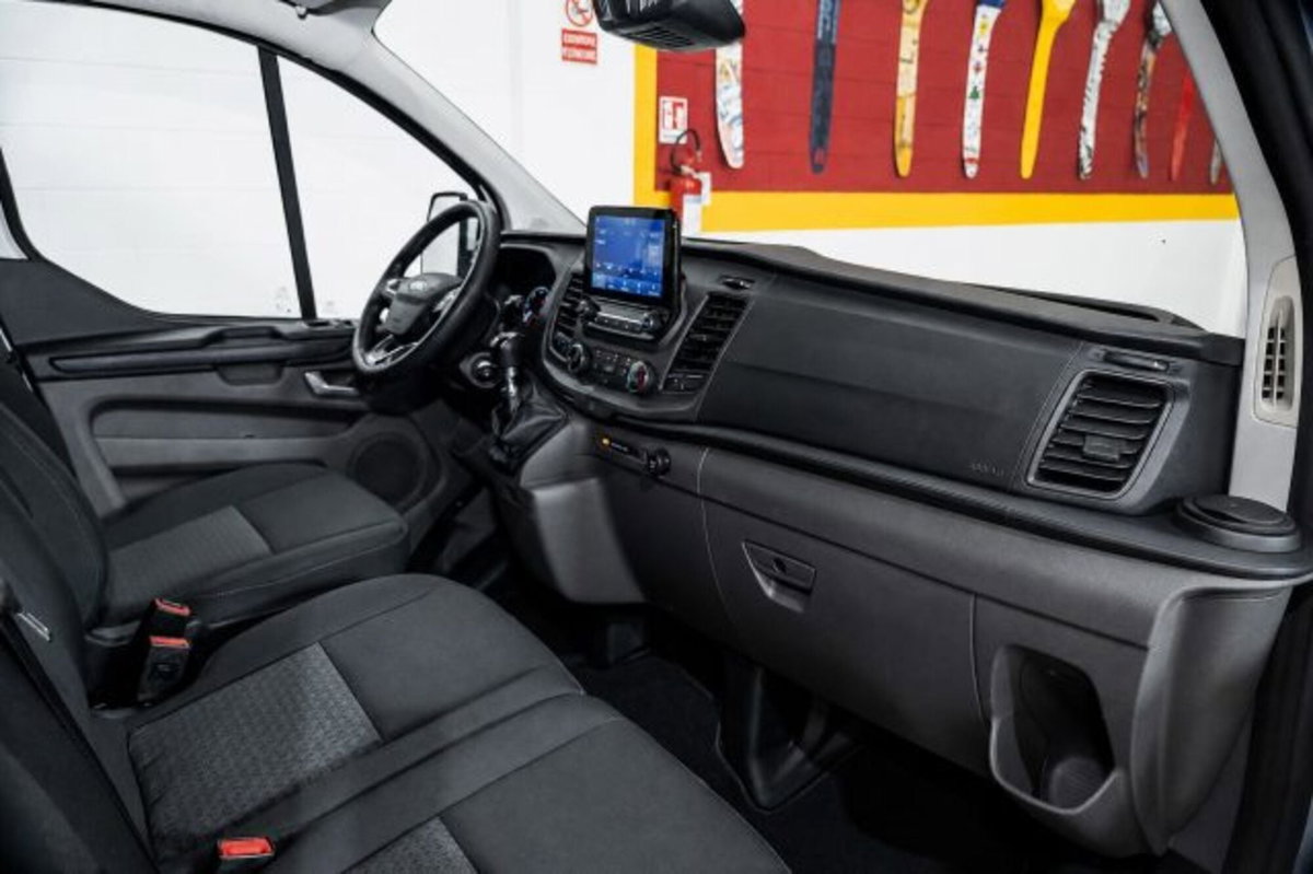 Ford Transit Custom Furgone 300 2.0 EcoBlue 130 PL-DC Furgone Trend (19)