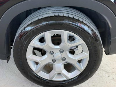 Jeep Avenger 1.2 turbo Altitude fwd 100cv (5)