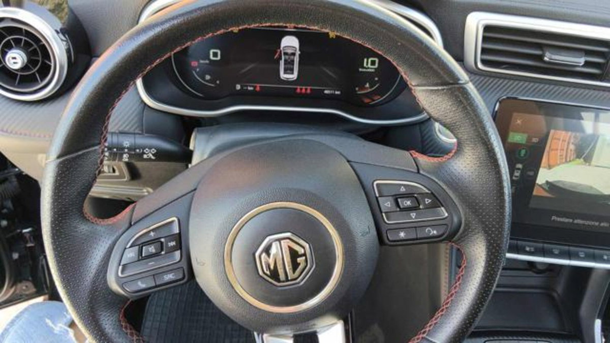 Mg ZS ZS 1.0 Luxury (7)