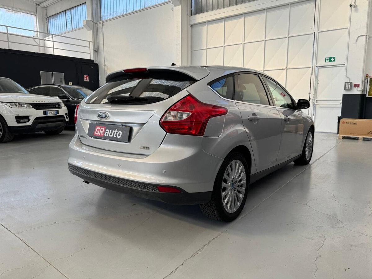 Ford Focus 1.6 TDCi 115 CV Titanium (5)