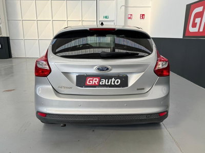 Ford Focus 1.6 TDCi 115 CV Titanium (6)