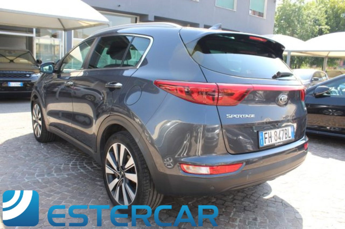 Kia Sportage 2.0 CRDI AWD Rebel (13)