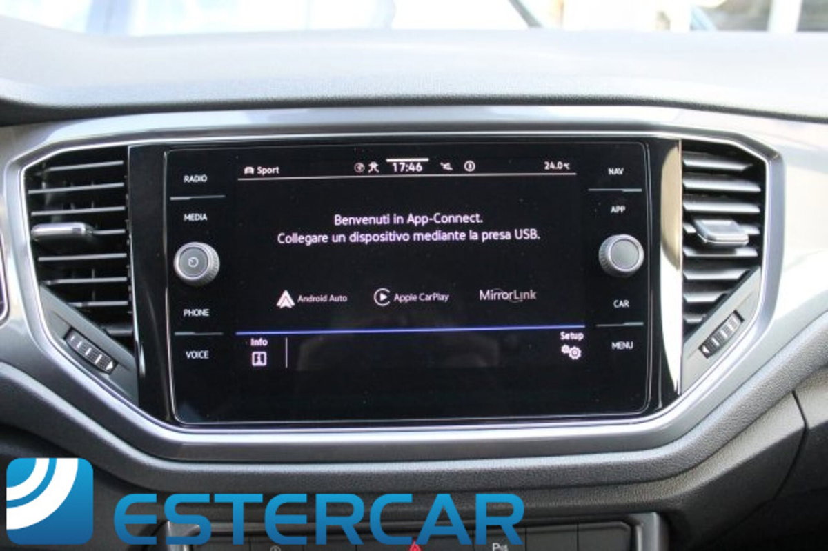 Volkswagen T-Roc 2.0 tdi R-Line 4motion 150cv dsg (10)