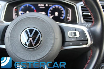 Volkswagen T-Roc 2.0 tdi R-Line 4motion 150cv dsg (8)