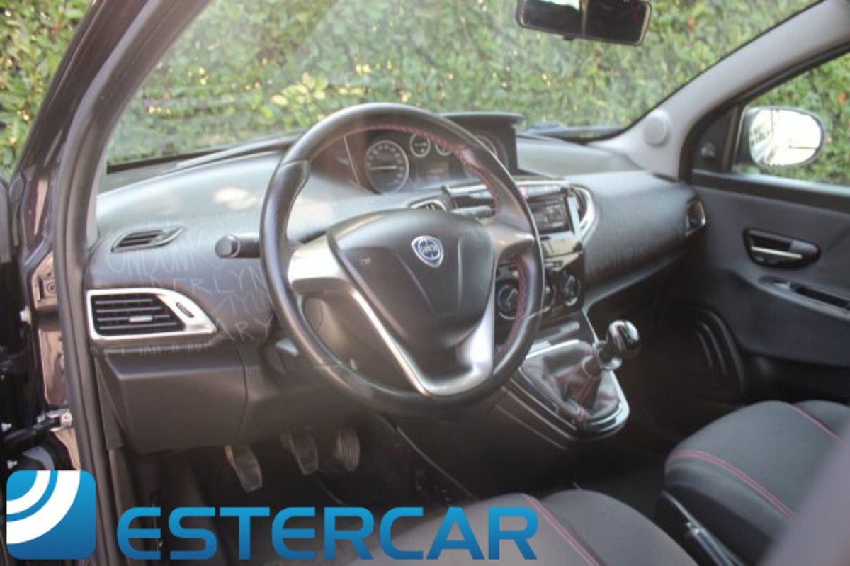 Lancia Ypsilon 1.2 69 CV 5 porte GPL Ecochic Elefantino (3)