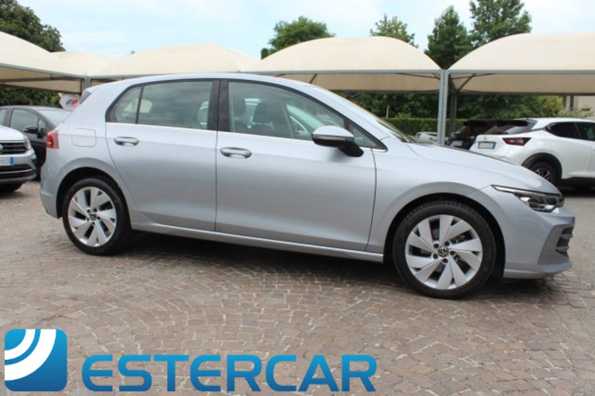 Volkswagen Golf Variant 2.0 tdi Style 150cv dsg (9)