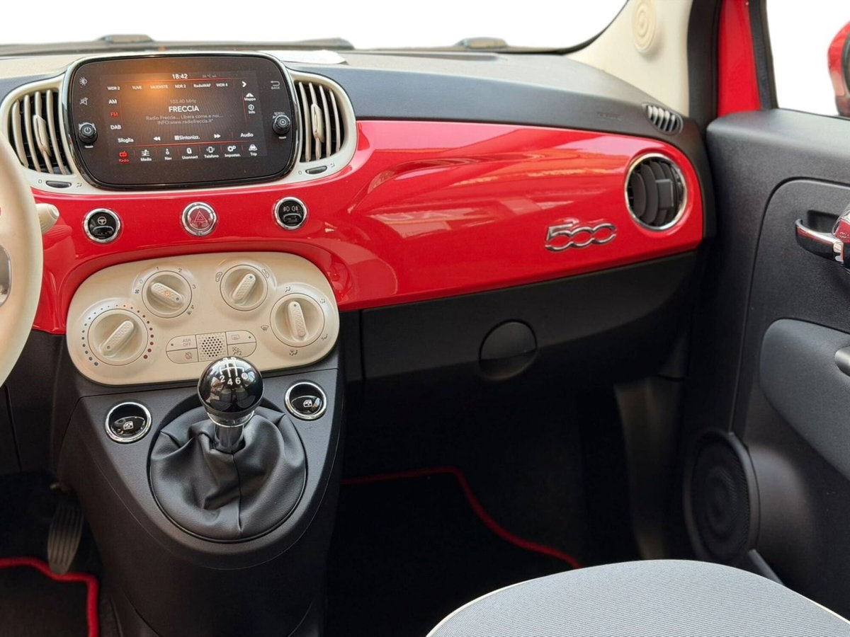 Fiat 500 1.0 Hybrid Connect (8)