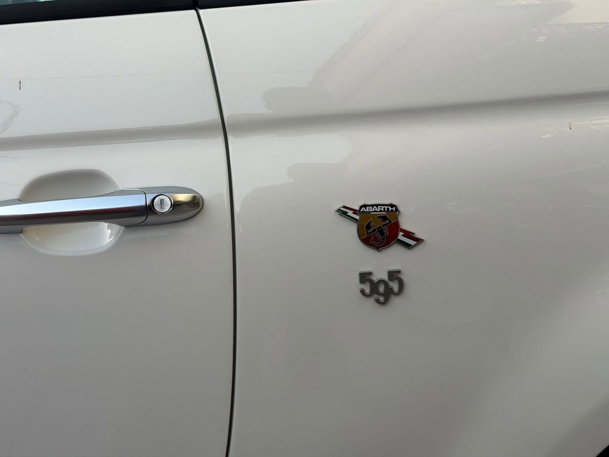 Abarth 595 595 1.4 Turbo T-Jet 165 CV Turismo (13)