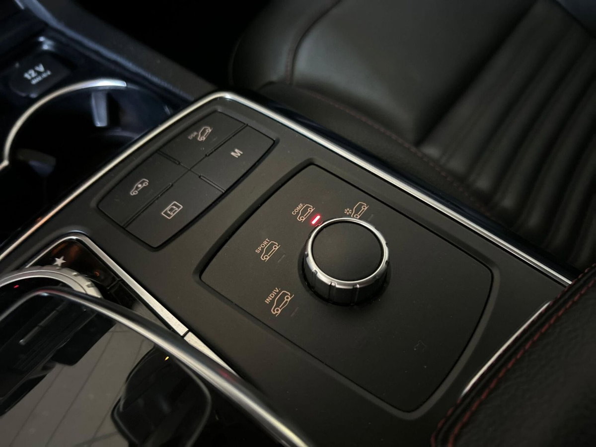 Mercedes-Benz GLE SUV 350 d 4Matic Premium Plus (17)