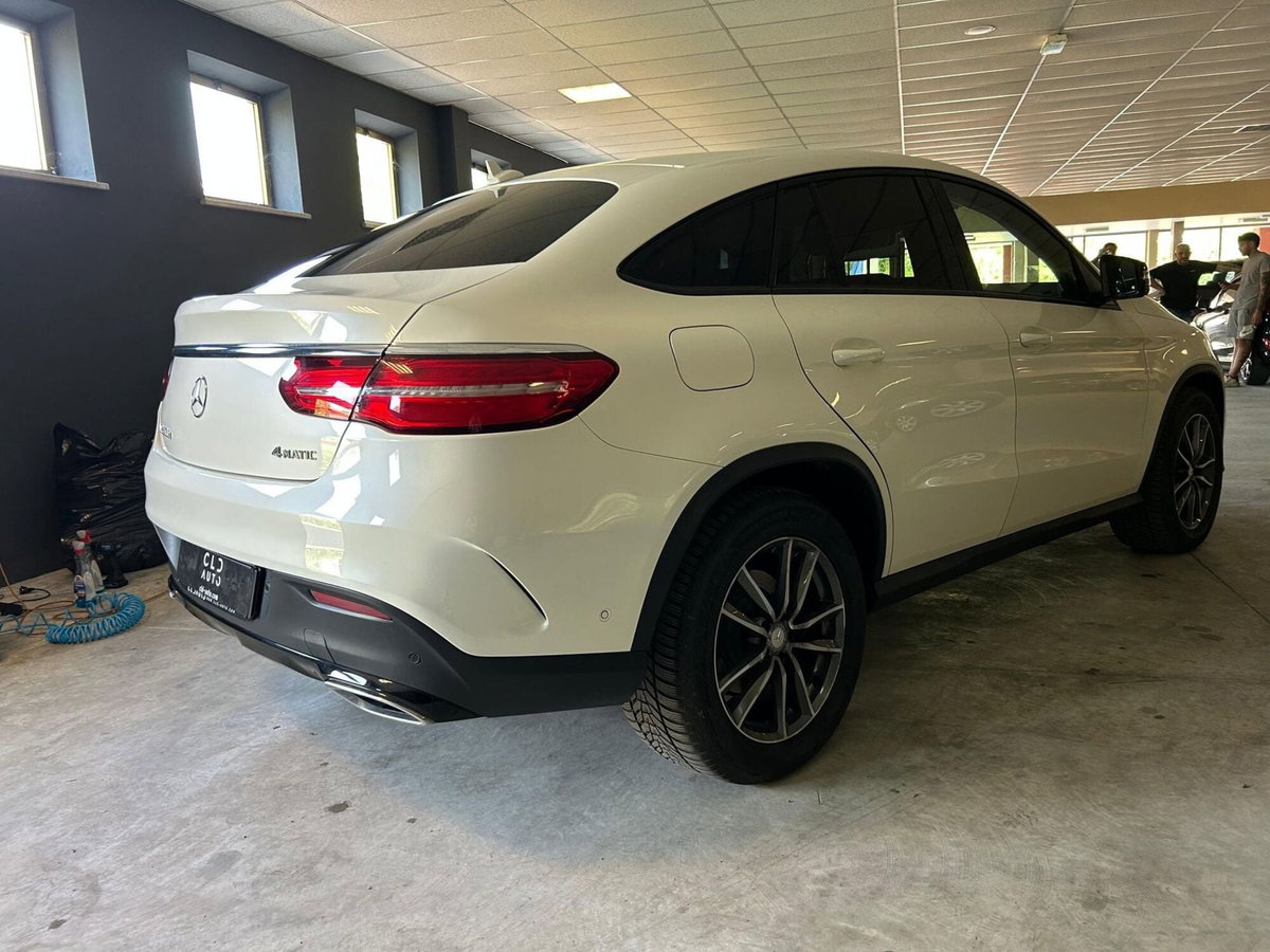 Mercedes-Benz GLE SUV 350 d 4Matic Premium Plus (4)