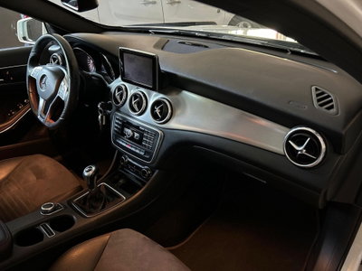 Mercedes-Benz GLA SUV 200 CDI Premium (10)