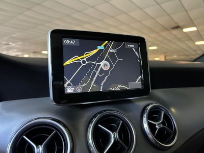 Mercedes-Benz GLA SUV 200 CDI Premium (14)