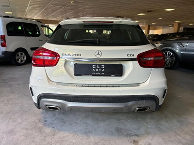 Mercedes-Benz GLA SUV 200 CDI Premium (4)