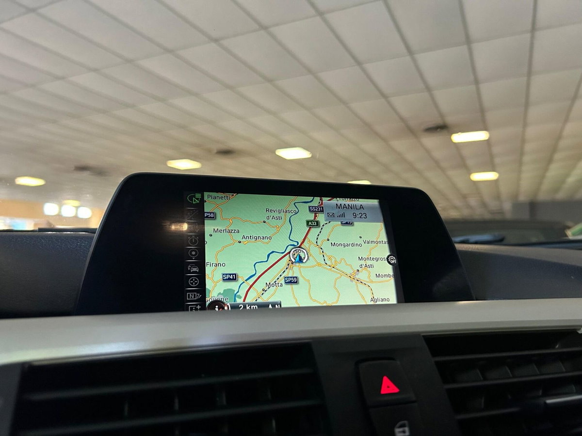 BMW Serie 3 Touring 316d  Luxury (14)