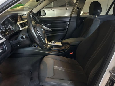 BMW Serie 3 Touring 316d  Luxury (7)