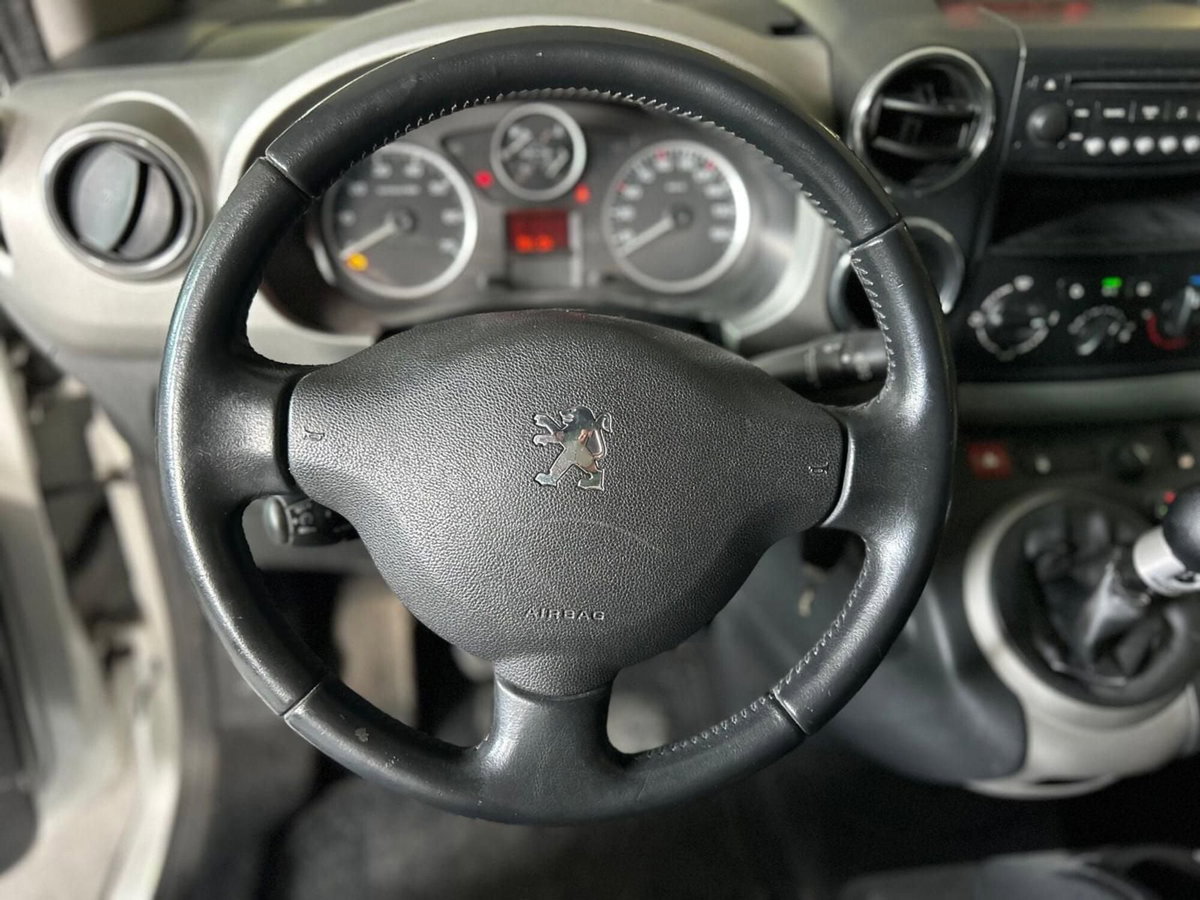 Peugeot Partner 1.6 VTi 120CV Active (12)