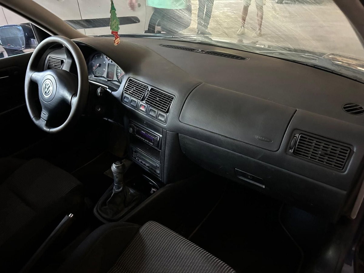 Volkswagen Golf 1.9 TDI/130 CV cat 5p. Highline (9)