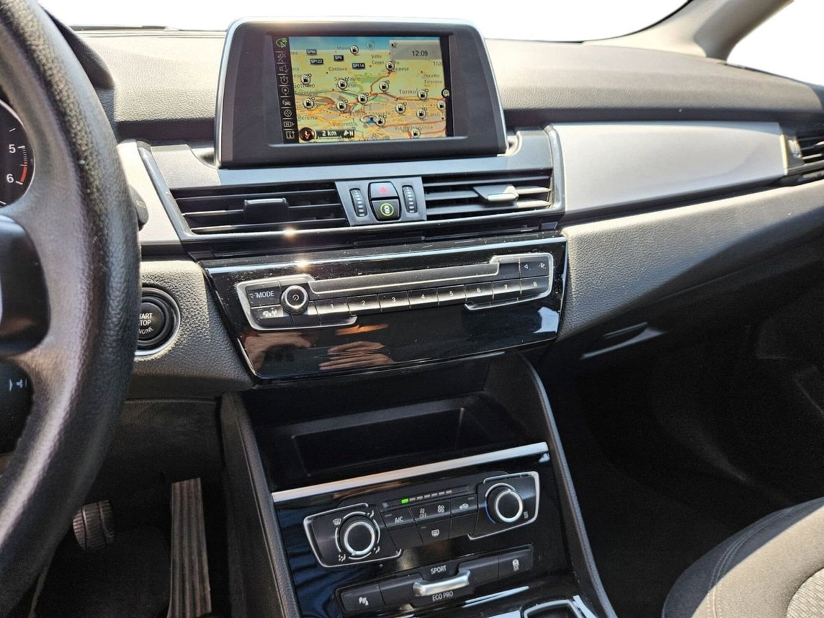 BMW Serie 2 Active Tourer 214d  Luxury (15)