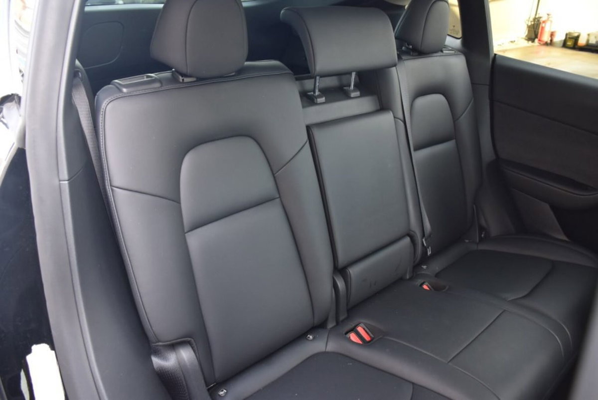 Tesla Model Y Long Range Dual Motor awd (17)