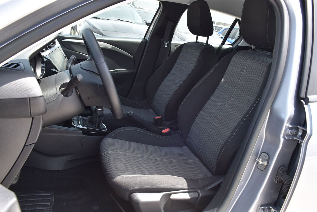 Opel Corsa 1.2 100 CV Edition (8)