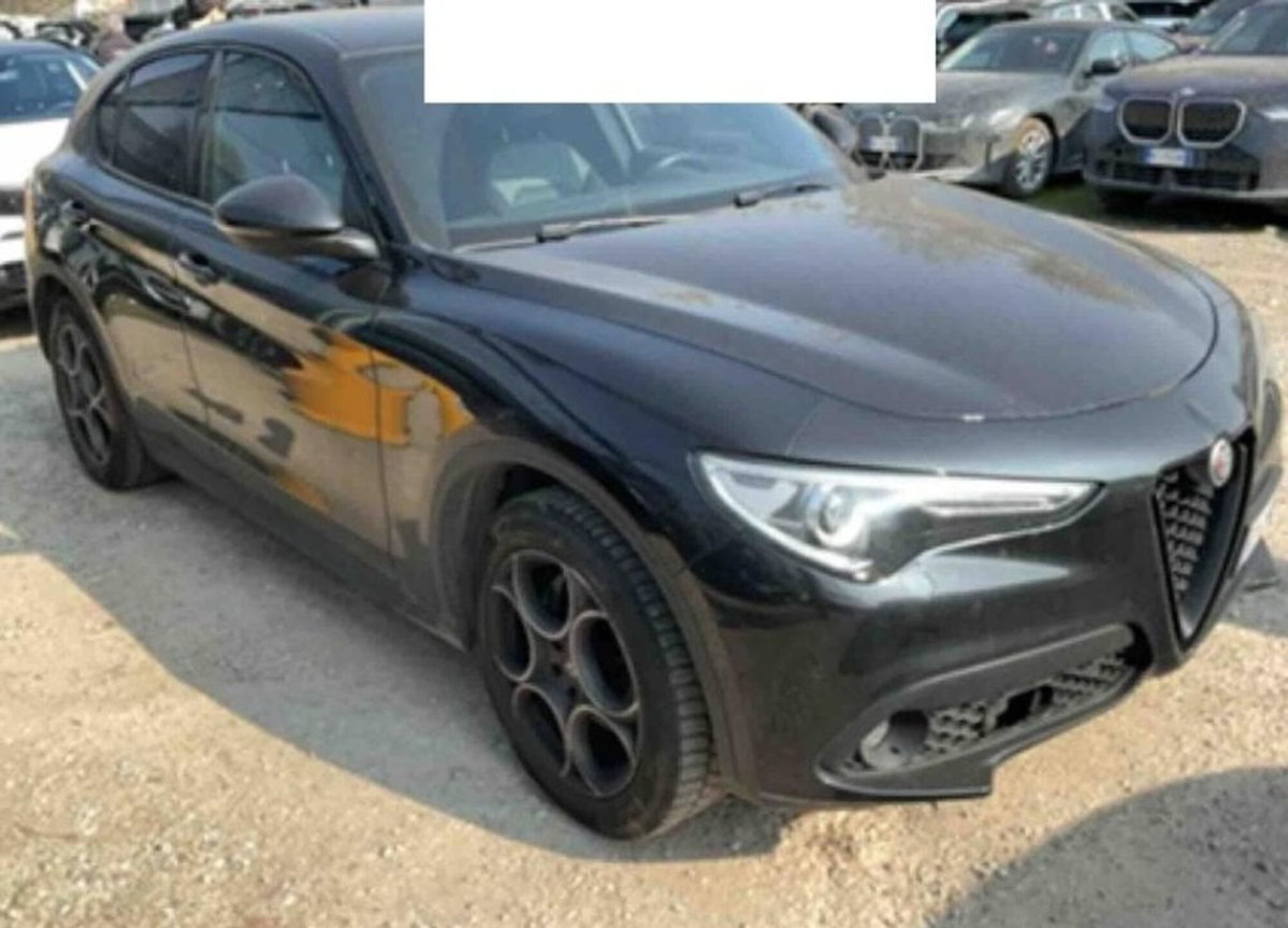 Alfa Romeo Stelvio Stelvio 2.2 Turbodiesel 190 CV AT8 Q4 Sprint (2)