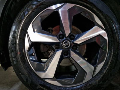 Nissan Qashqai MHEV 158 CV Xtronic Premiere Edition (6)