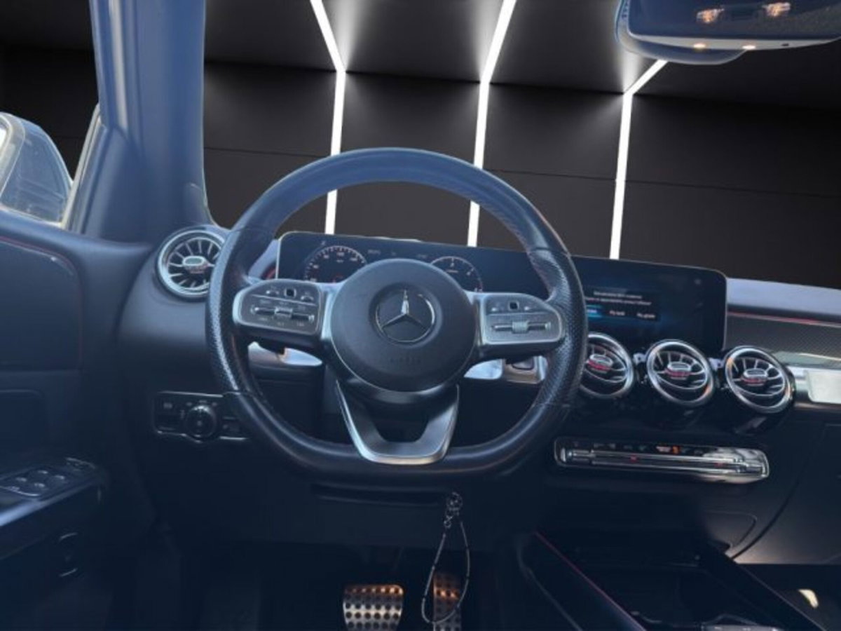 Mercedes-Benz GLB 200 d Automatic 4Matic Premium (10)