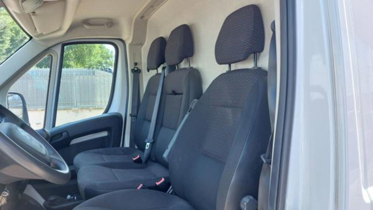 Citroen Jumper Furgone 35 BlueHDi 140 S&S PLM-TA Furgone Heavy Business (7)
