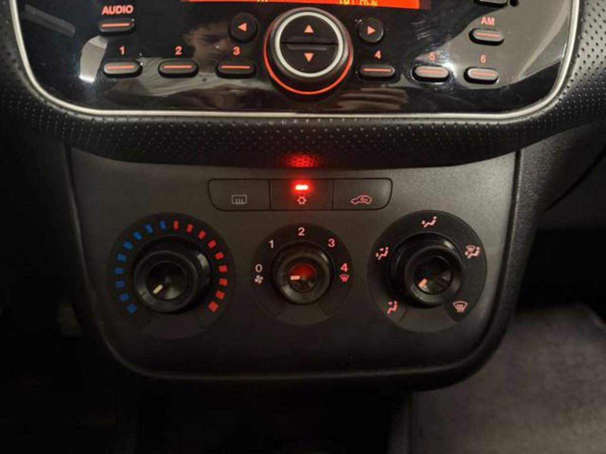 Fiat Punto Classic 1.3 MJT 3 porte Active (16)