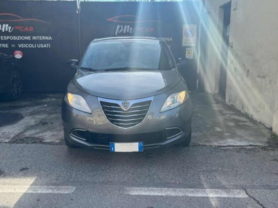 Lancia Ypsilon 1.3 MJT 16V 95 CV 5 porte S&S Gold (2)