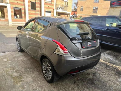 Lancia Ypsilon 1.3 MJT 16V 95 CV 5 porte S&S Gold (7)