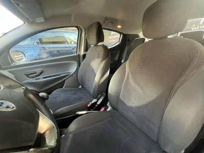 Lancia Ypsilon 1.3 MJT 16V 95 CV 5 porte S&S Gold (8)