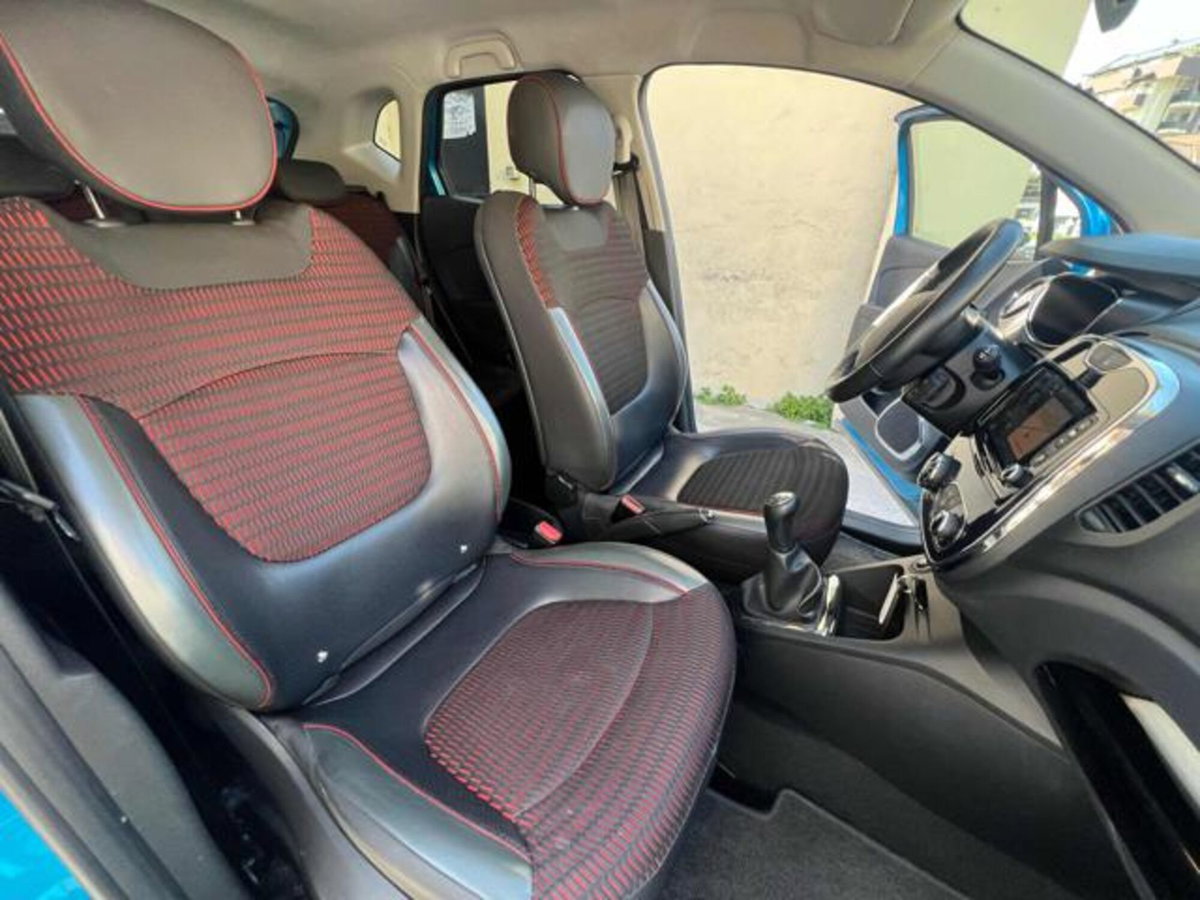 Renault Captur dCi 8V 90 CV EDC Start&Stop Energy Intens (15)